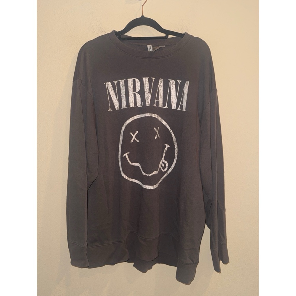 Nirvana Oversized‎ Women’s Band Crewneck Size Medium
